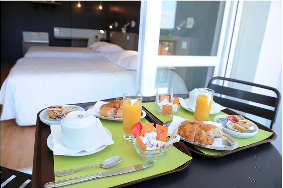 Hotel Vulcain LʼHorme