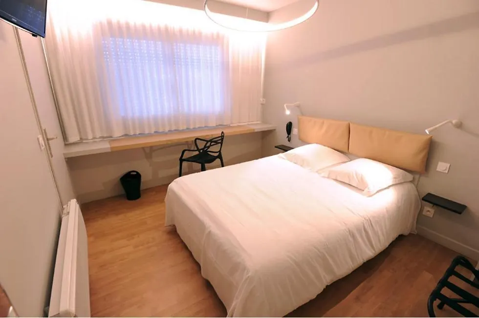 Hotel Vulcain LʼHorme 3*,